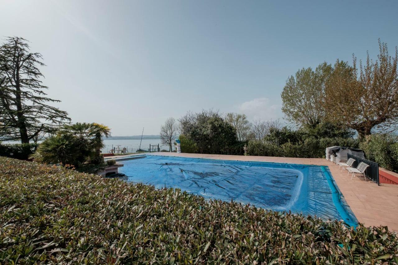 Residence Holiday Sirmione B8 Exterior photo